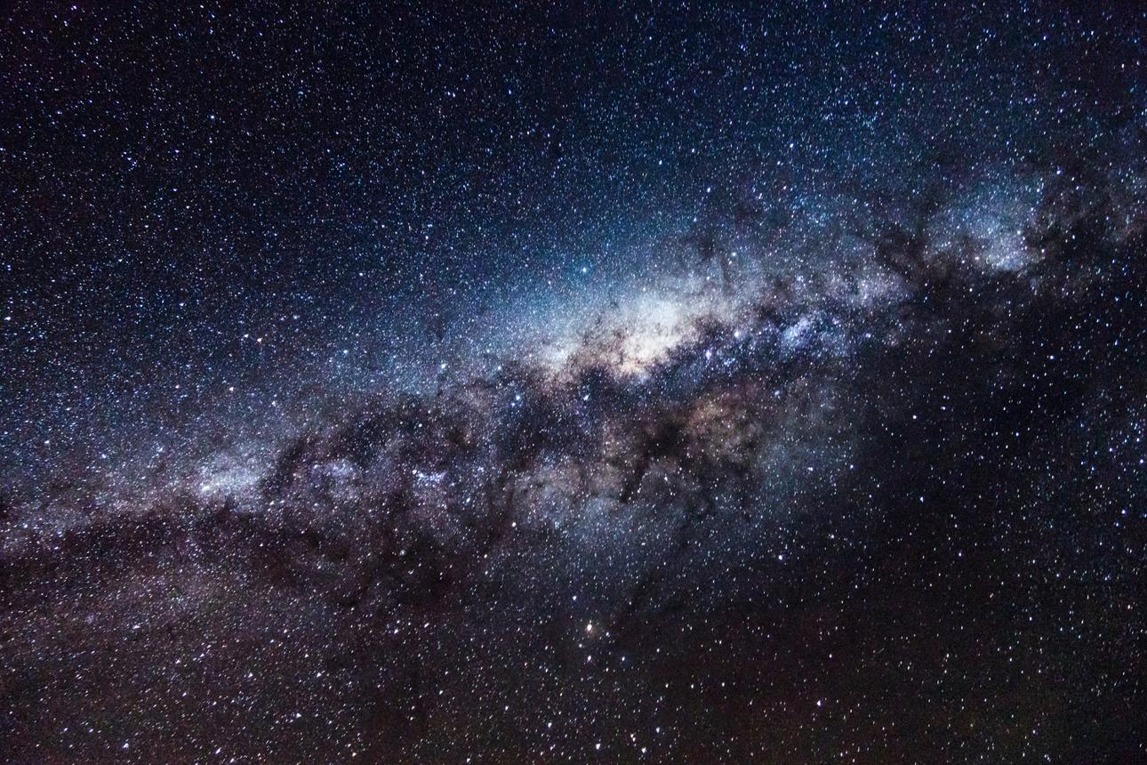 Milky way by Rodrigo Valdez | Fstoppers